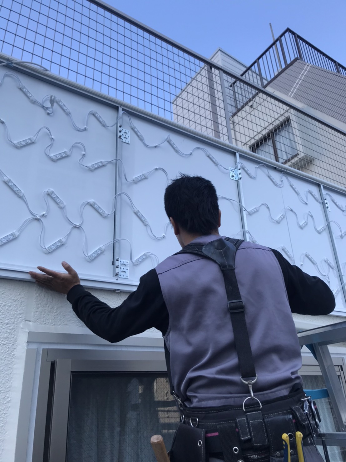 3：箱体の取り付け